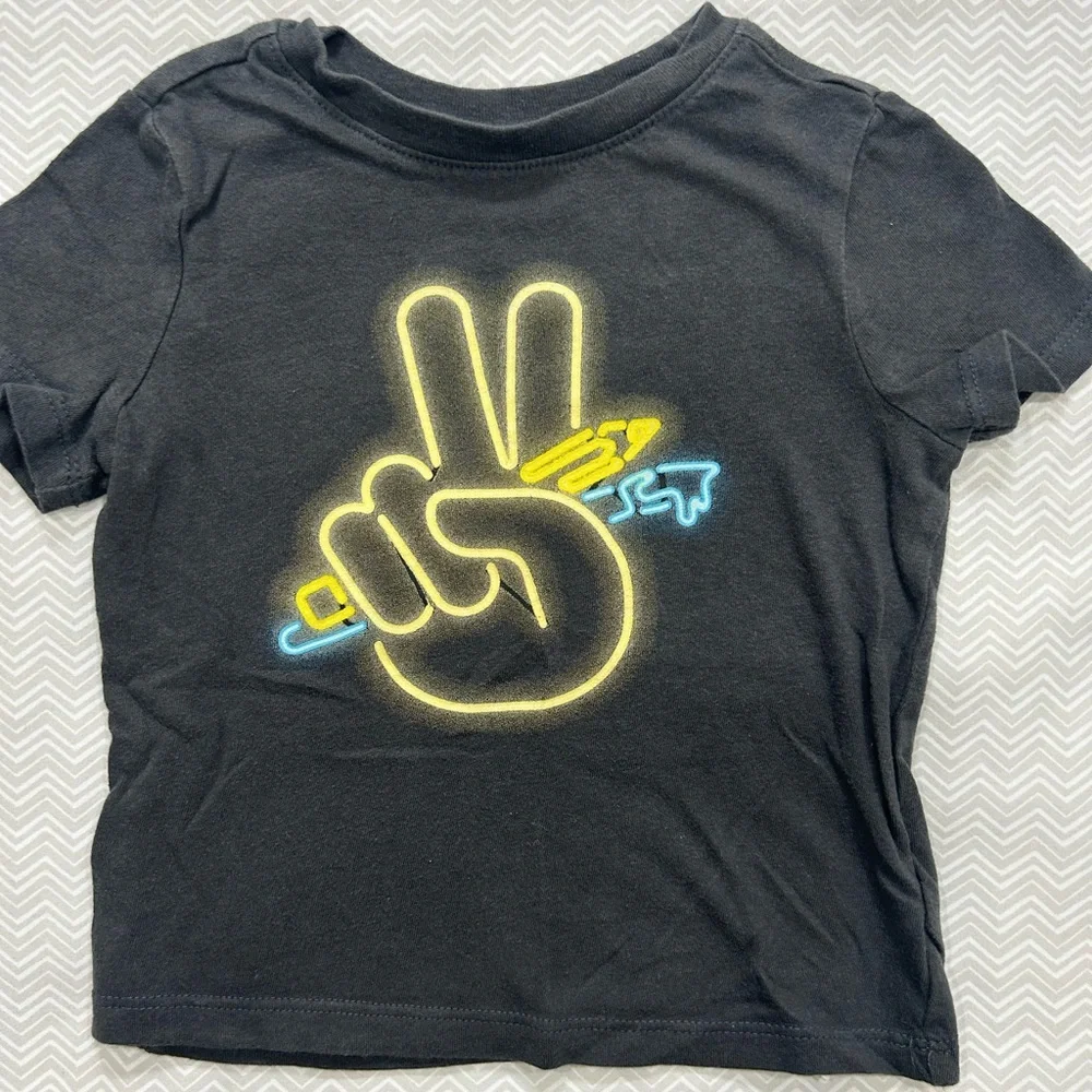 Old Navy Kids Short Sleeve Tees - Black, Blue, Brown, Gray - Picture 2 of 10